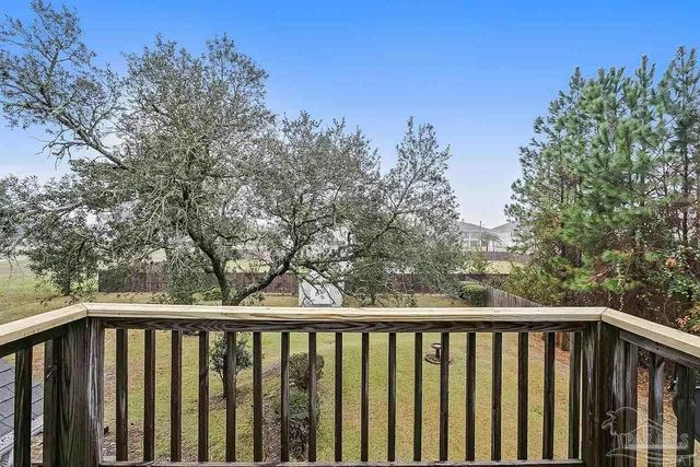 2969 Laurel Dr, Gulf Breeze, FL 32563