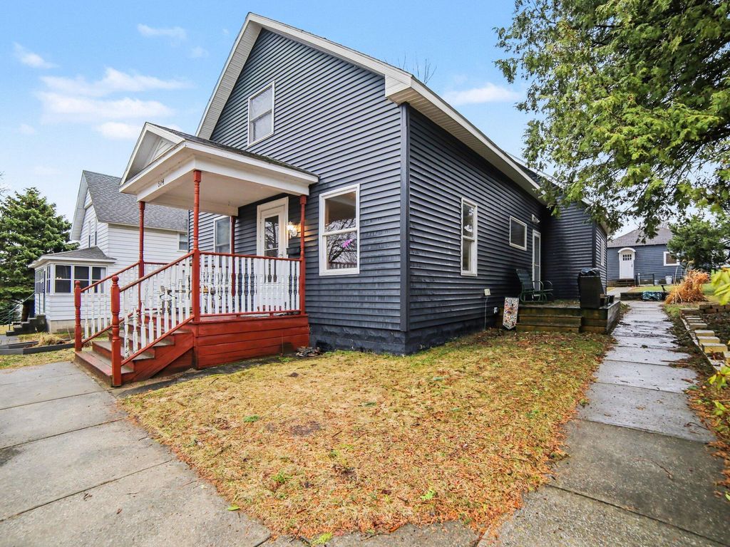 504 Third Street, Ludington, MI 49431