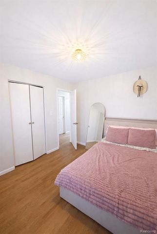 938 Arlene Avenue, Pontiac, MI 48340