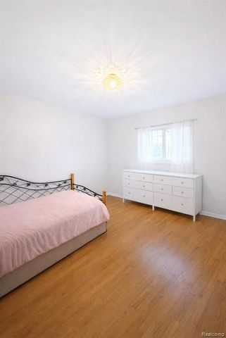 938 Arlene Avenue, Pontiac, MI 48340