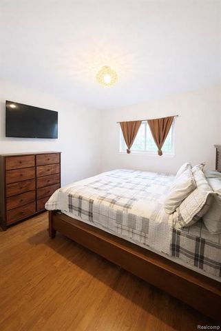 938 Arlene Avenue, Pontiac, MI 48340