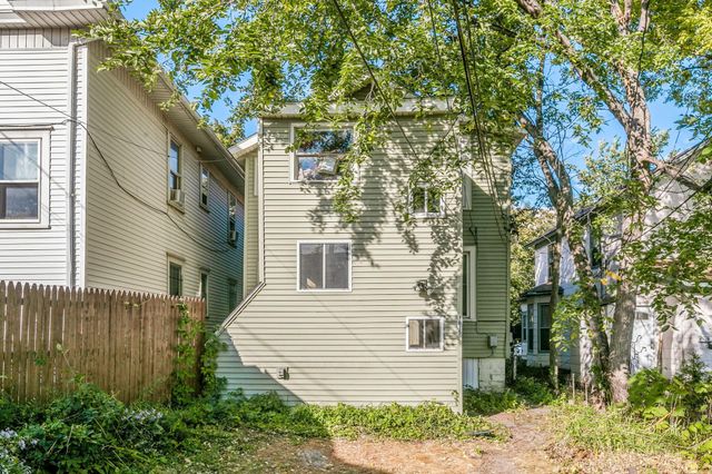 1815 Clinton Avenue 1, Minneapolis, MN 55404