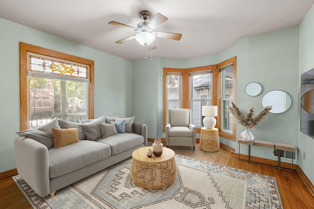 1815 Clinton Avenue 1, Minneapolis, MN 55404