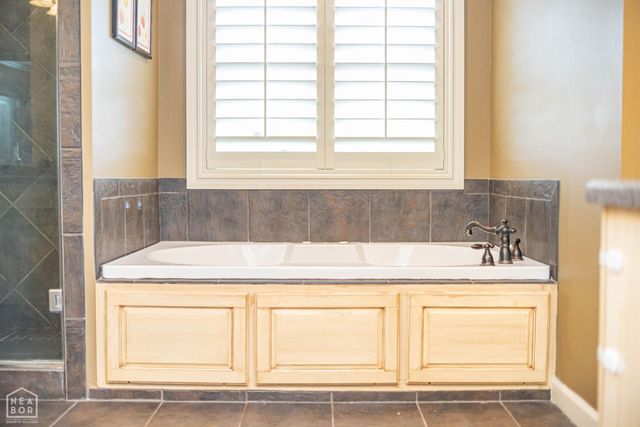 2214 Autumn Drive, Jonesboro, AR 72404