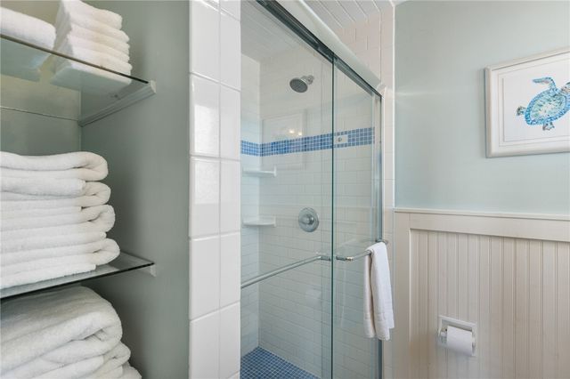 39 Curlew Dr, Rockport, TX 78382