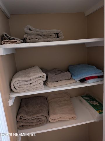 4330 PLAZA GATE Lane S 101, Jacksonville, FL 32217