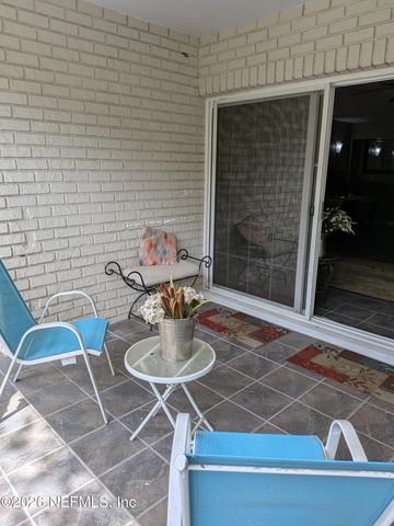 4330 PLAZA GATE Lane S 101, Jacksonville, FL 32217