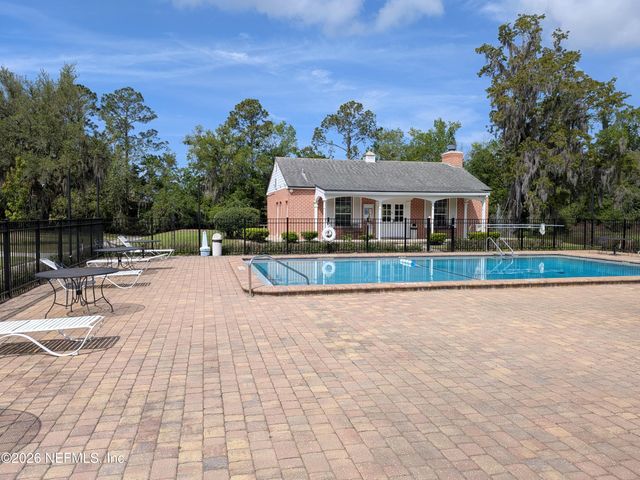 4330 PLAZA GATE Lane S 101, Jacksonville, FL 32217