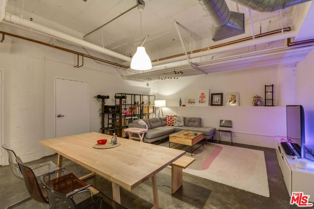 1100 S Grand Avenue A003, Los Angeles, CA 90015