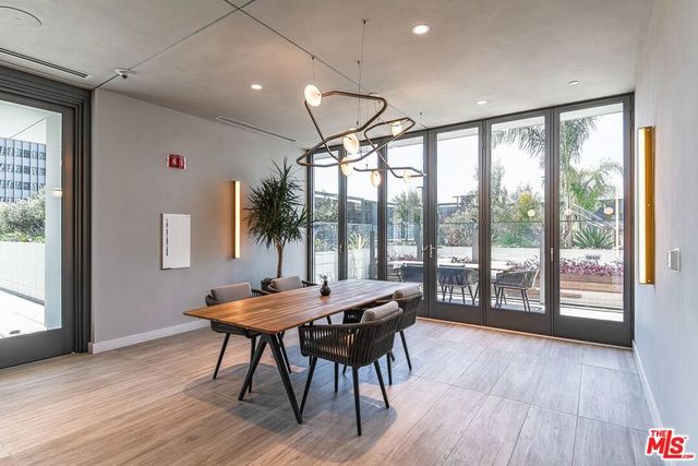 1100 S Grand Avenue A003, Los Angeles, CA 90015