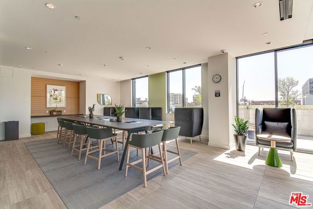 1100 S Grand Avenue A003, Los Angeles, CA 90015