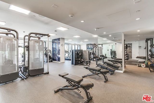 1100 S Grand Avenue A003, Los Angeles, CA 90015