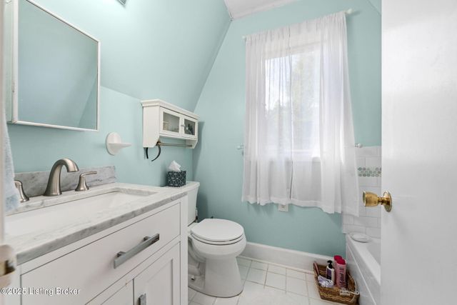 33 Lower Ridgecrest Dr, Clarkson, KY 42726