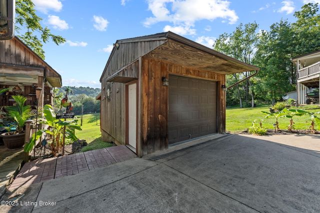 33 Lower Ridgecrest Dr, Clarkson, KY 42726