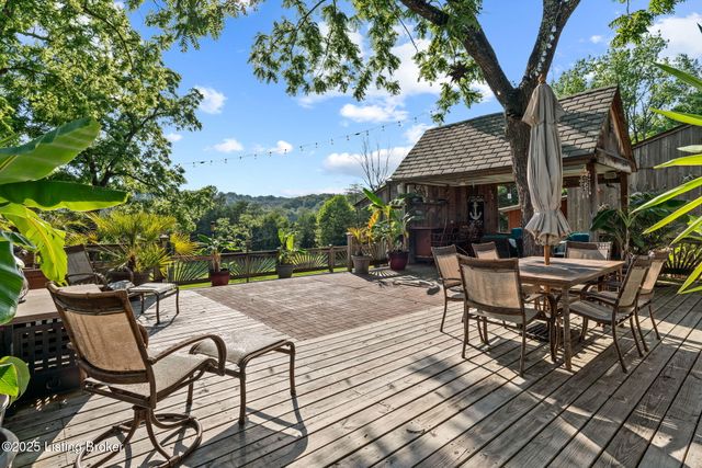 33 Lower Ridgecrest Dr, Clarkson, KY 42726