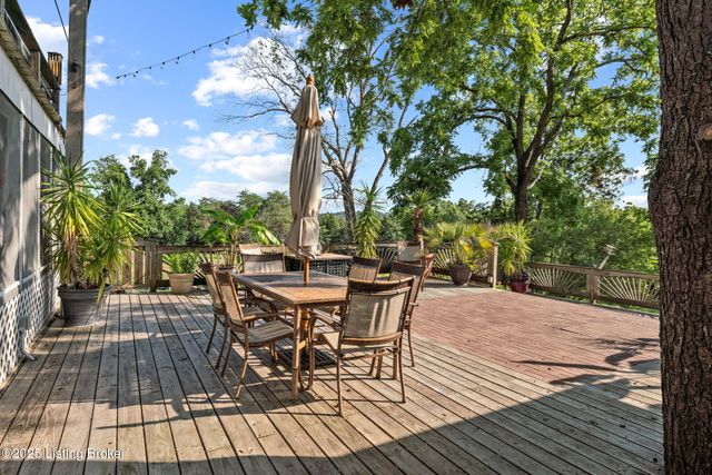 33 Lower Ridgecrest Dr, Clarkson, KY 42726