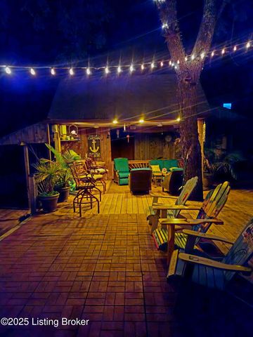 33 Lower Ridgecrest Dr, Clarkson, KY 42726