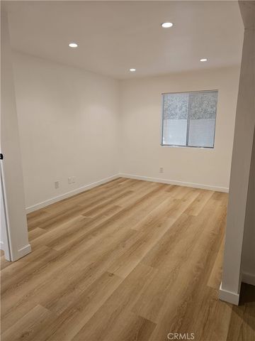 18804 Mandan st 807, Canyon Country, CA 91351