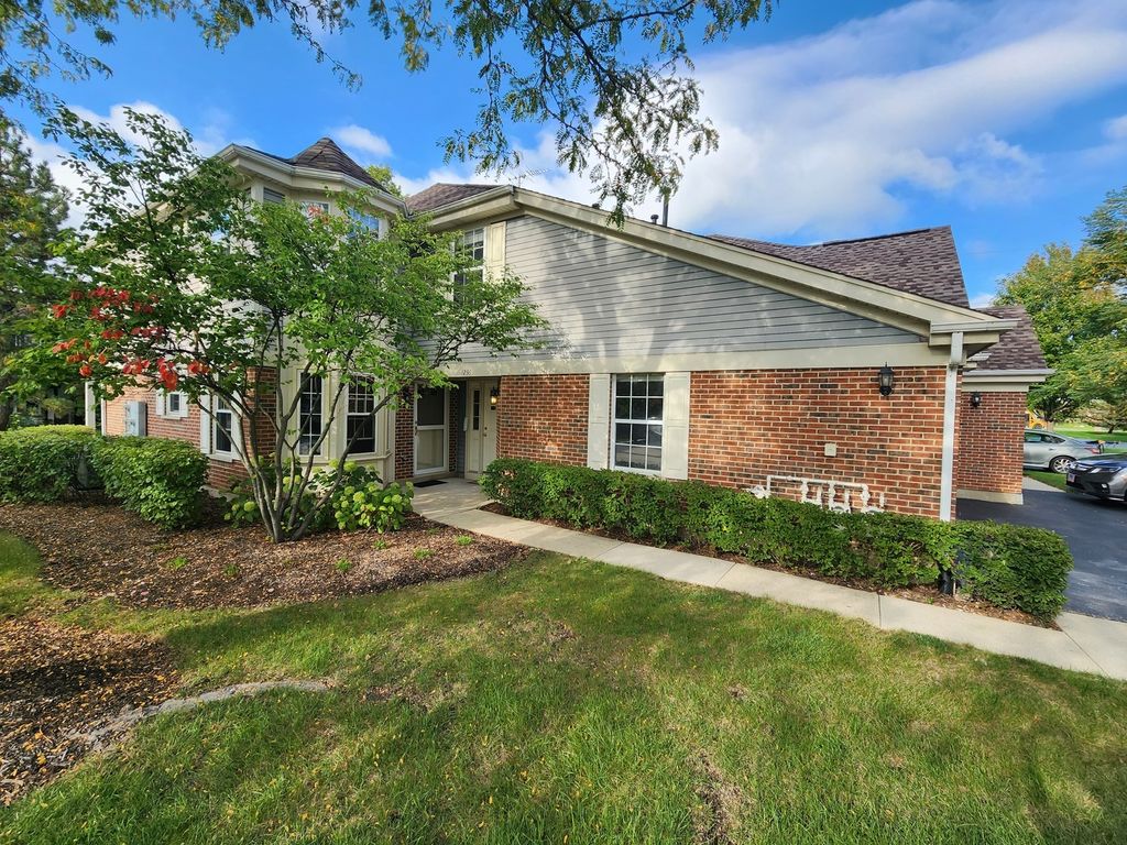 1236 Churchill Court 1236, Buffalo Grove, IL 60089