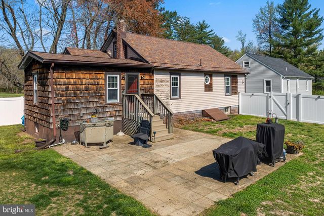 10 S HOOK RD, Pennsville, NJ 08070