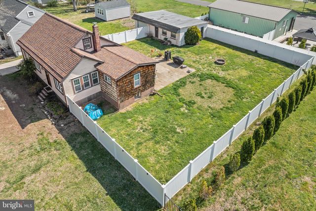 10 S HOOK RD, Pennsville, NJ 08070