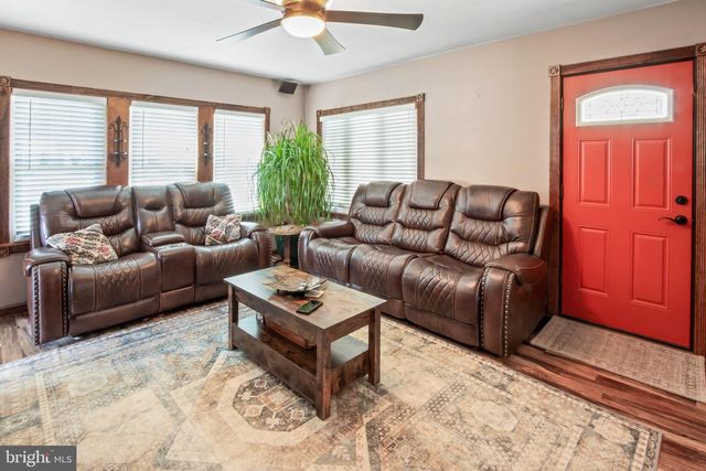 10 S HOOK RD, Pennsville, NJ 08070