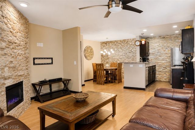 2200 South Fort Apache Road 2032, Las Vegas, NV 89117