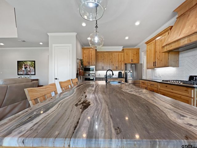 1909 County Road 3506, Bullard, TX 75757