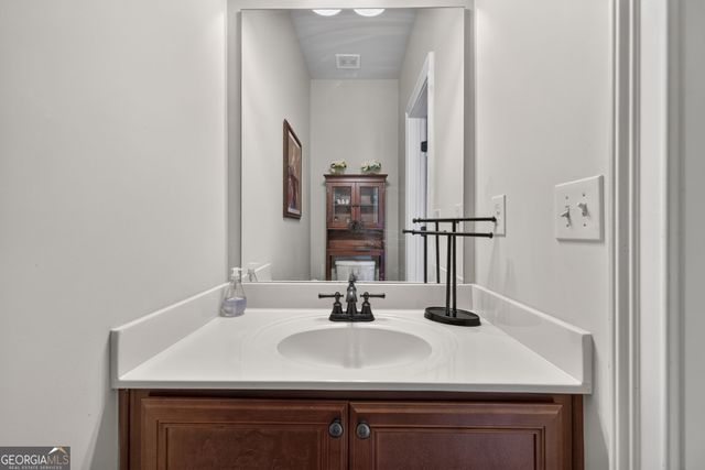 162 Oatgrass Drive, Grayson, GA 30017