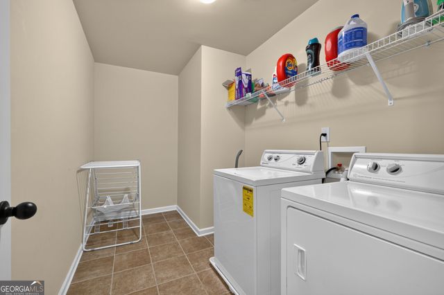 162 Oatgrass Drive, Grayson, GA 30017
