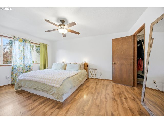 64 Ne SCOTT Dr, Gresham, OR 97030