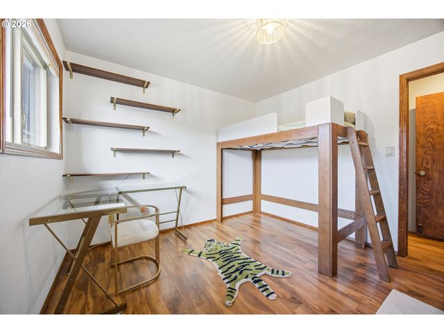 64 Ne SCOTT Dr, Gresham, OR 97030