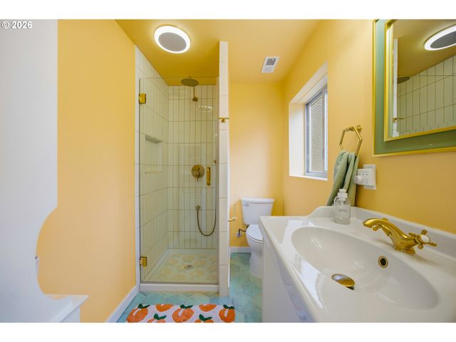 64 Ne SCOTT Dr, Gresham, OR 97030