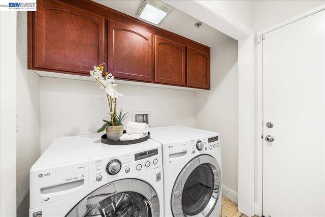 49030 Meadowfaire Cmn, Fremont, CA 94539