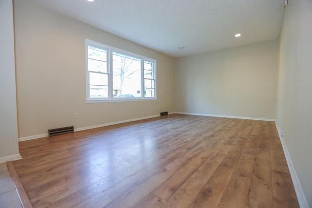 3527 S Ferguson Avenue, Springfield, MO 65807