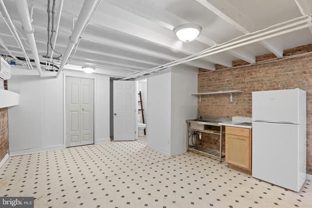 515 N LINWOOD AVE, Baltimore, MD 21205