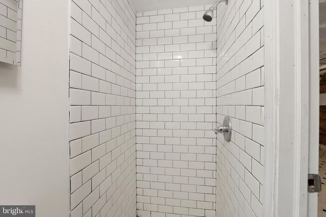 515 N LINWOOD AVE, Baltimore, MD 21205