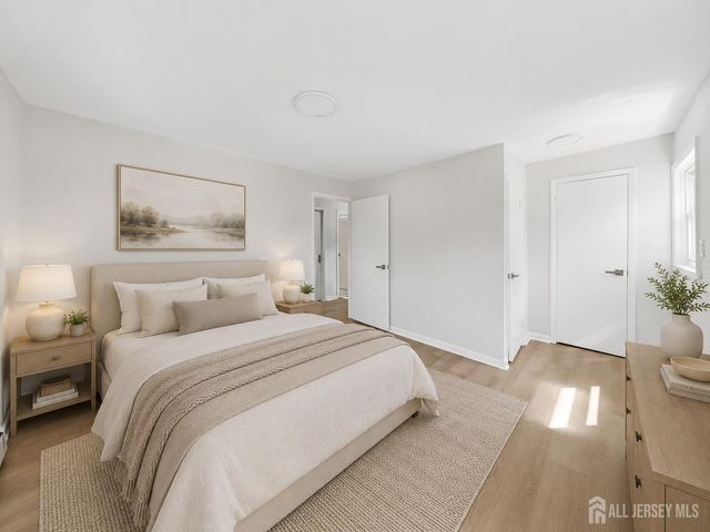 1746 Elk Street, Piscataway, NJ 08854