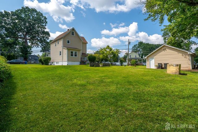 1746 Elk Street, Piscataway, NJ 08854
