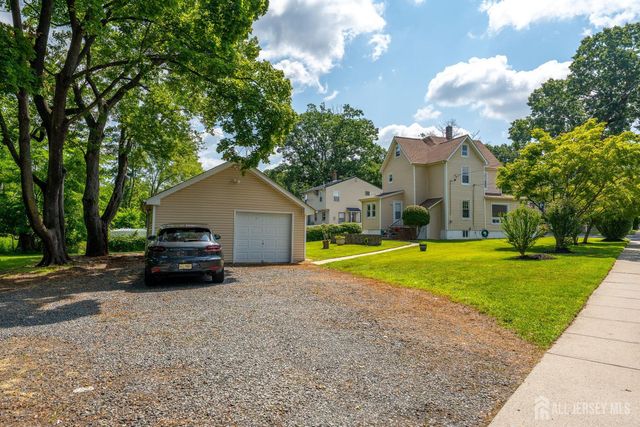 1746 Elk Street, Piscataway, NJ 08854