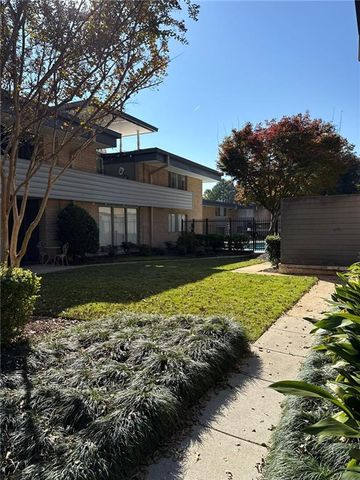 4345 Chastain NE Walk 45, Atlanta, GA 30342