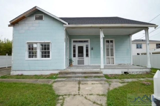 317 Canal St, Houma, LA 70360