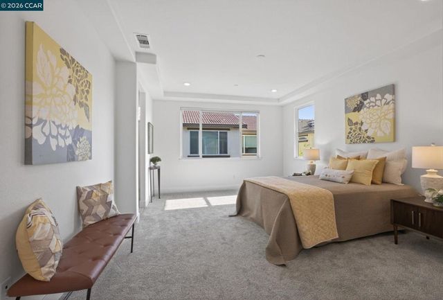 284 Bear Creek Dr, Brentwood, CA 94513