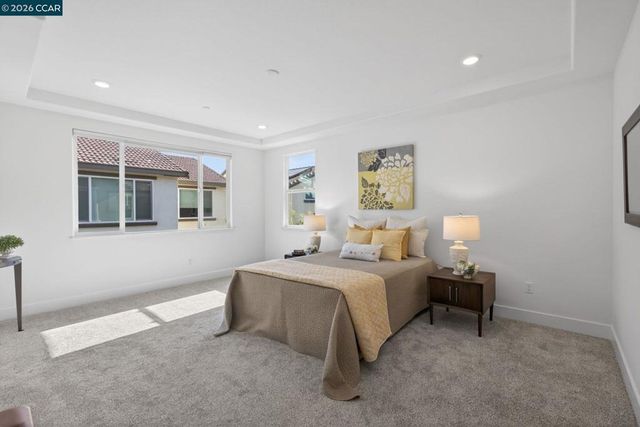 284 Bear Creek Dr, Brentwood, CA 94513