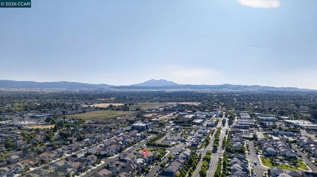 284 Bear Creek Dr, Brentwood, CA 94513