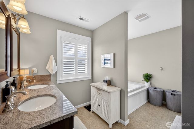 2913 K Avenue, Anacortes, WA 98221