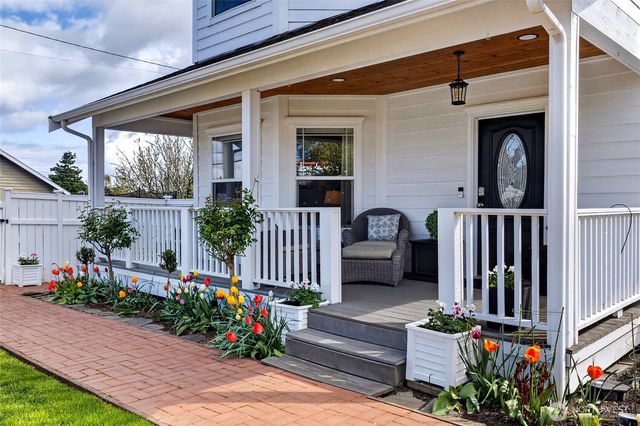 2913 K Avenue, Anacortes, WA 98221