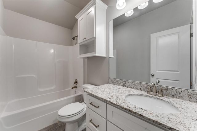 986 Madden Street, Tontitown, AR 72762