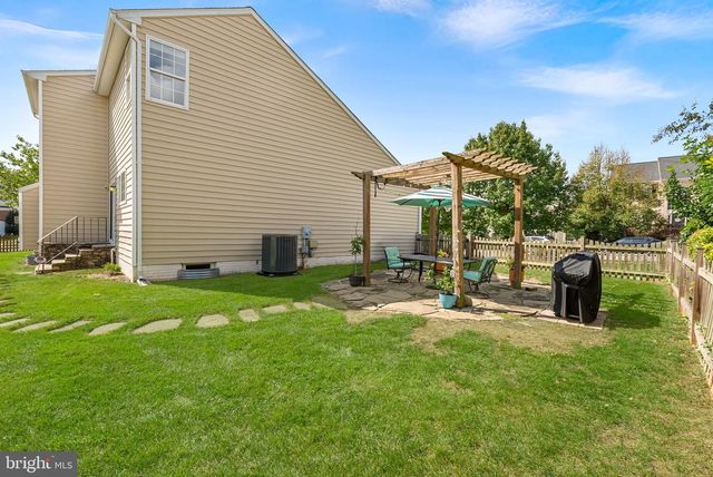 702 MOUNT HOLLY PL NE, Leesburg, VA 20176