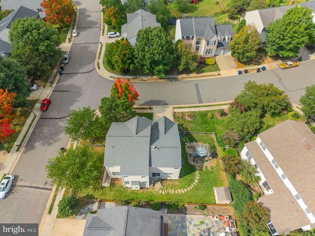702 MOUNT HOLLY PL NE, Leesburg, VA 20176